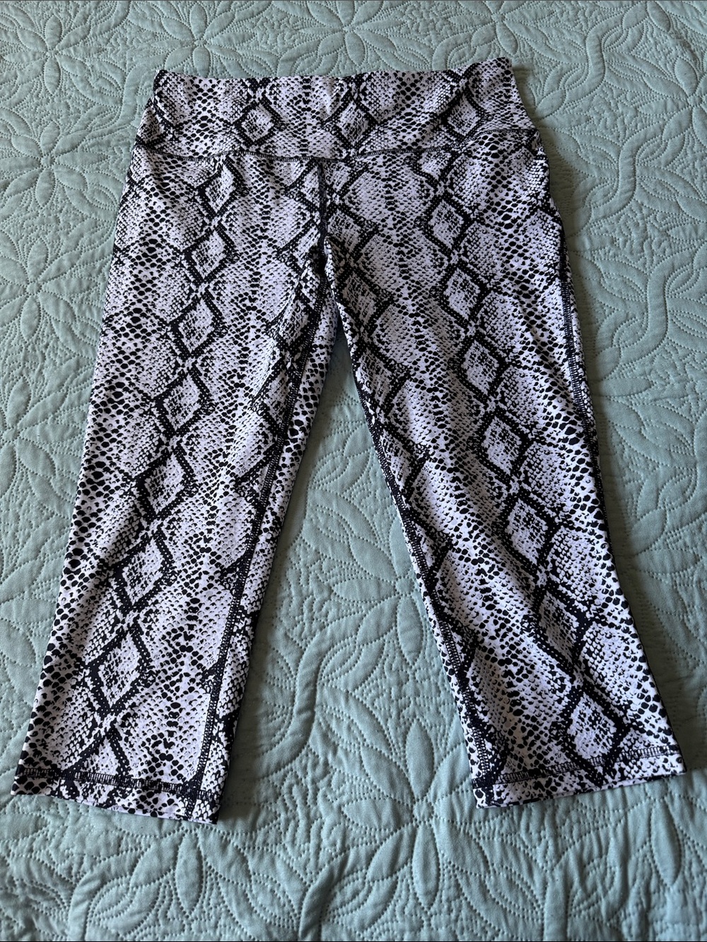 DSG. Snake print leggings